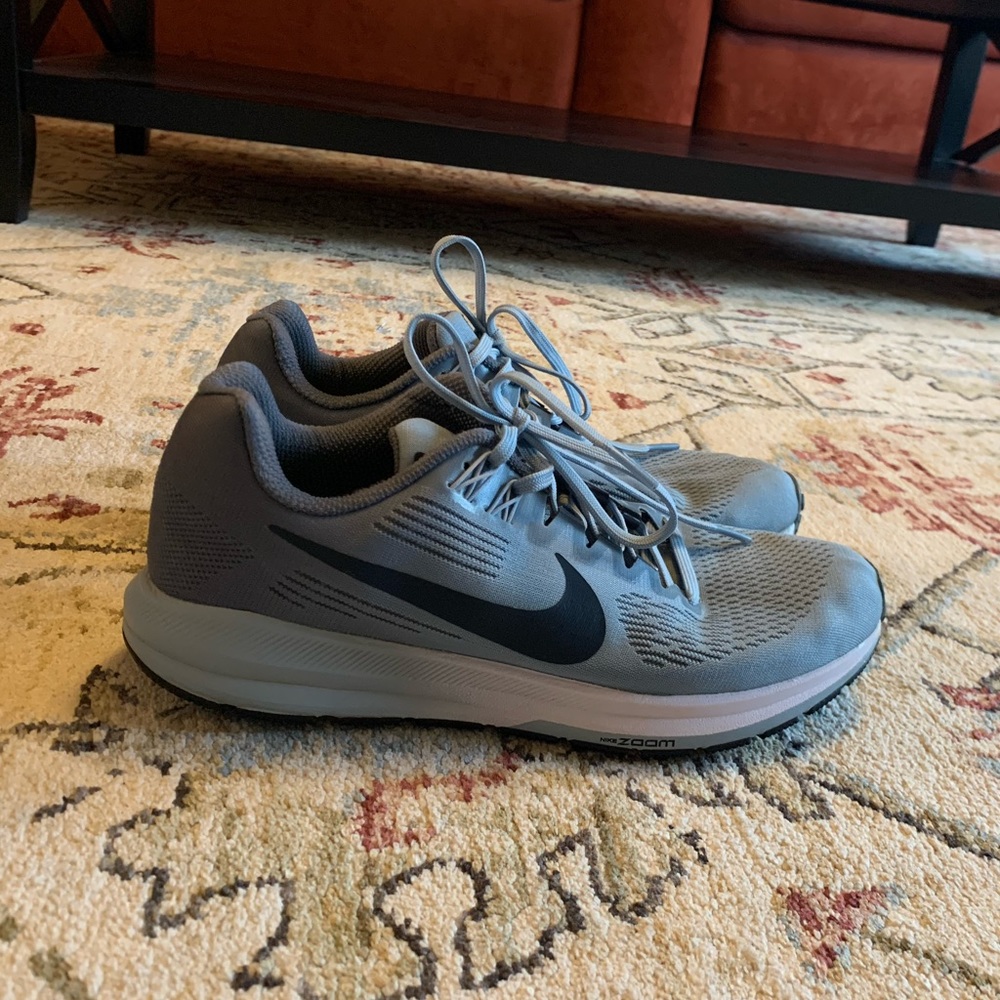 Blue/navy Nike running shoes size 8.5